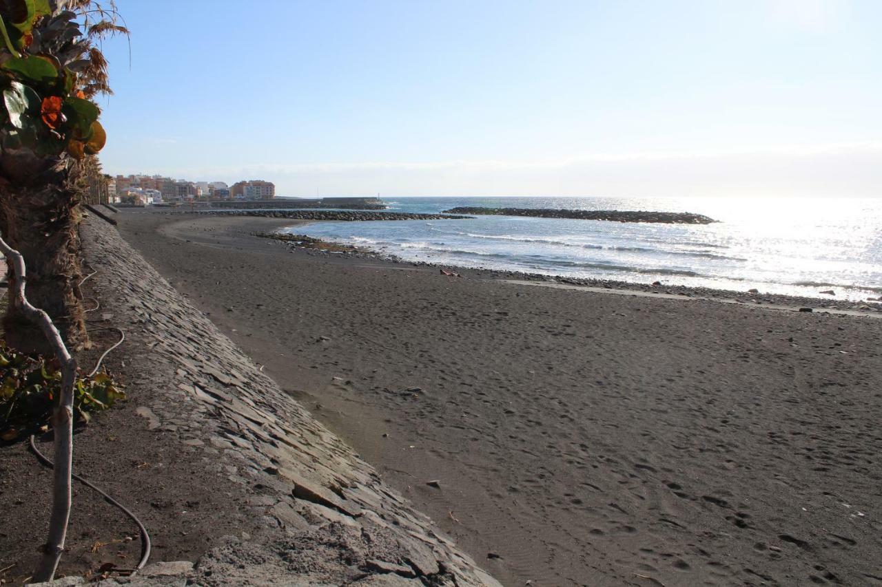 Apartamento Delgado Y Ruiz Puertito de Guimar Bagian luar foto